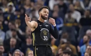 爱体育官方网站-马刺战术调整奏效，连胜在望