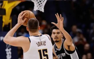 爱体育-老鹰力擒马刺，杨乐晒胜利照片