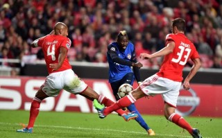 爱体育-摩纳哥失利，法甲榜首宝座岌岌可危