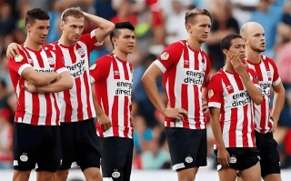 爱体育官方网站-阿贾克斯大胜对手，强势晋级