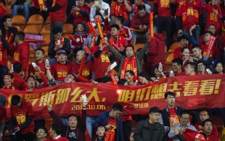 爱体育官网-冠军杯赛事中的球队力争胜利