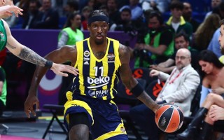 爱体育官方网站-欧洲篮球联赛大名单曝光，实力悬殊