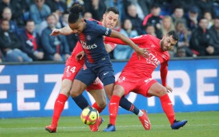 爱体育官网-尼斯战胜尼姆，保级前景渐趋明朗