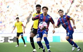 爱体育官方网站-東京FC再胜对手，赢得观众喝彩