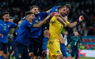 爱体育官方网站-精彩绝伦！欧预赛重磅对抗惹人期待