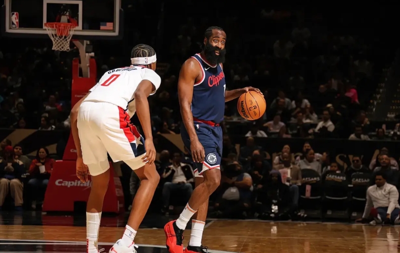 爱体育官网-快船新秀爆发,连续多场比赛实力抢眼-第1张图片-爱体育官方网站 爱体育官网-快船新秀爆发,连续多场比赛实力抢眼-第1张图片-爱体育官方网站