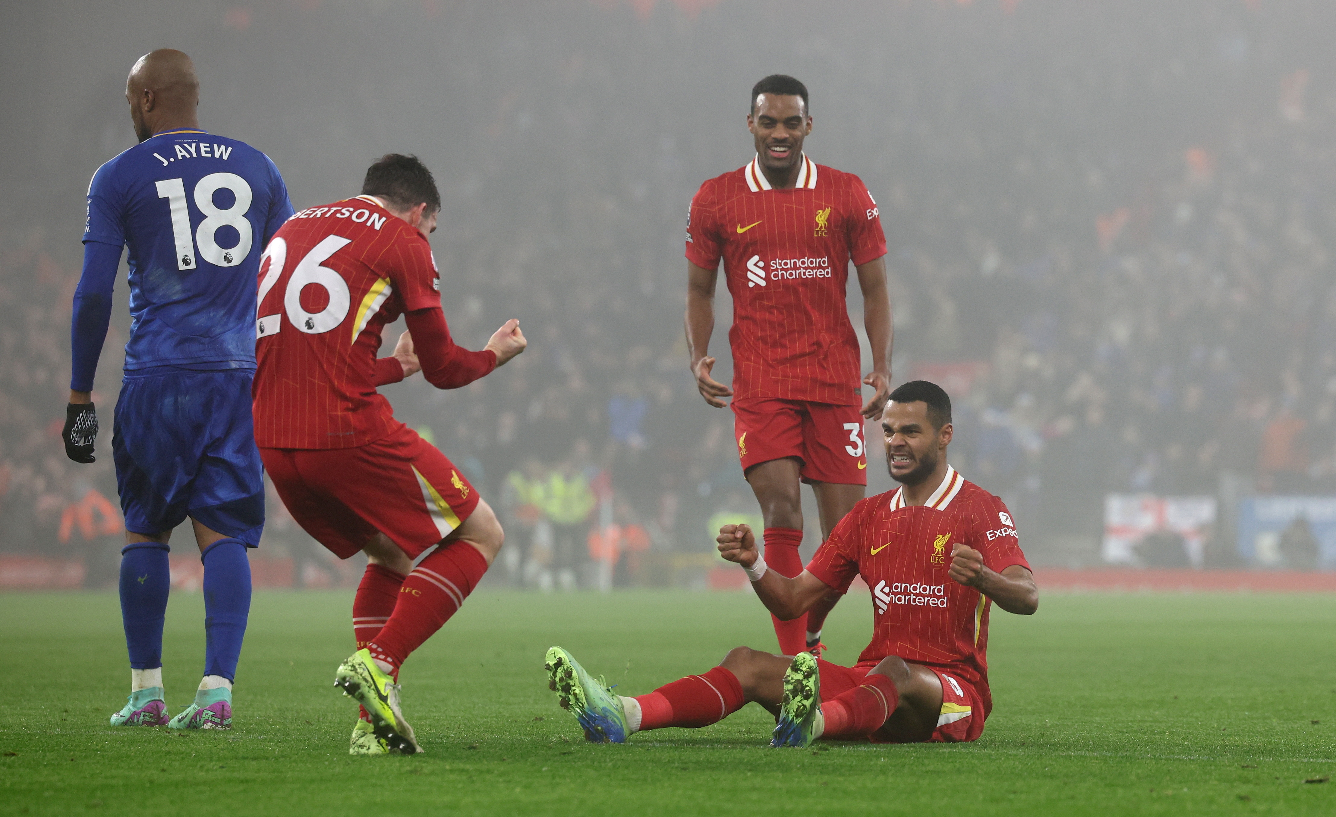 爱体育官方网站-足球比赛激烈程度高涨,胜者将尽显英姿-第1张图片-爱体育官方网站 爱体育官方网站-足球比赛激烈程度高涨,胜者将尽显英姿-第1张图片-爱体育官方网站