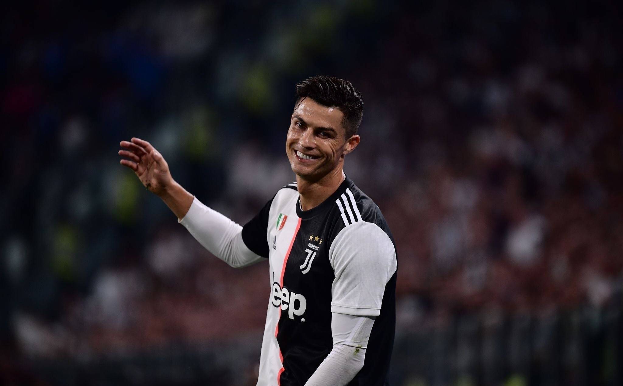 爱体育官网-花边传闻:C罗或将离开尤文图斯寻找新挑战-第1张图片-爱体育官方网站 爱体育官网-花边传闻:C罗或将离开尤文图斯寻找新挑战-第1张图片-爱体育官方网站