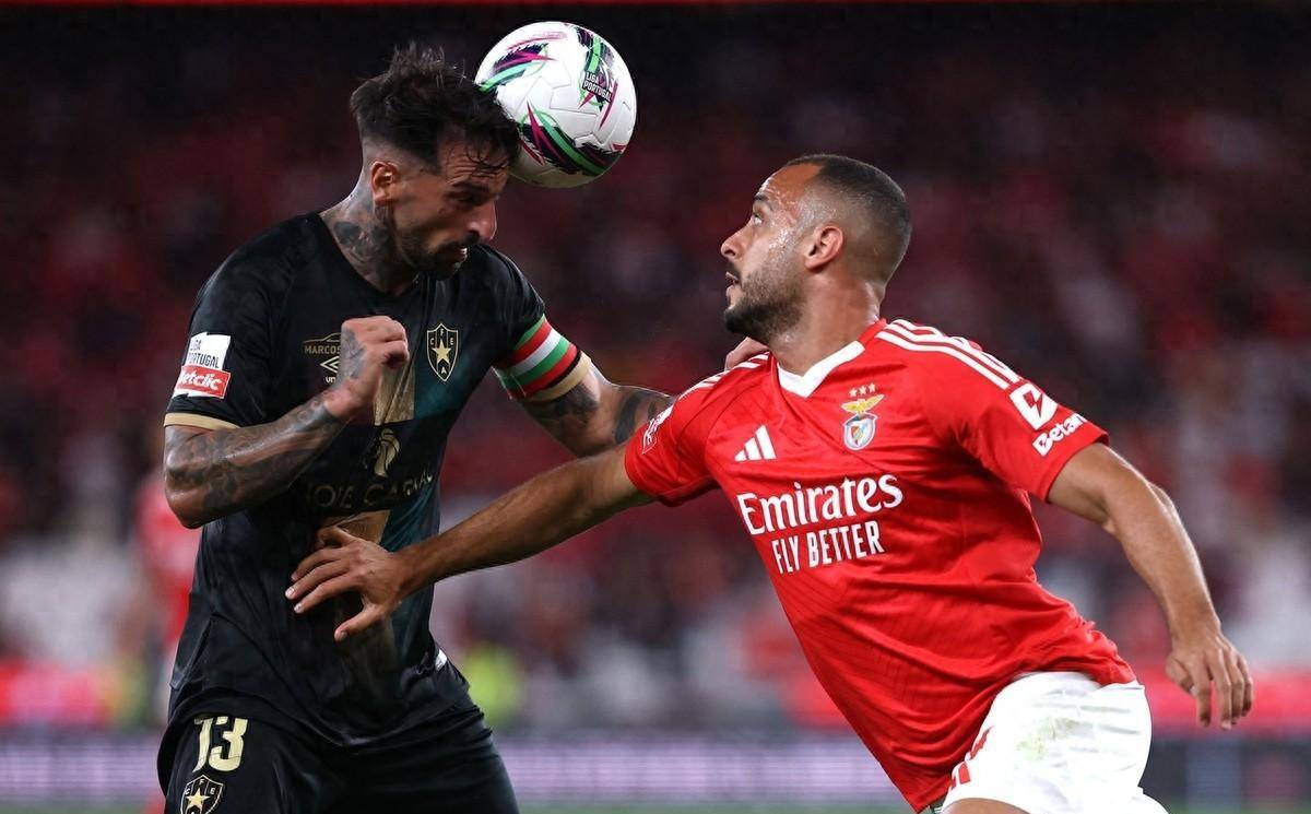 爱体育官网-败者无愧,对手实力强劲,球员们全力以赴-第2张图片-爱体育官方网站 爱体育官网-败者无愧,对手实力强劲,球员们全力以赴-第2张图片-爱体育官方网站