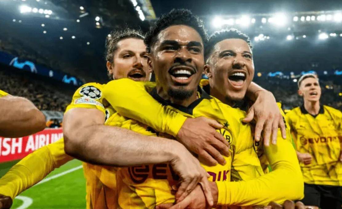 爱体育官网-冠军杯赛事中的球队力争胜利-第2张图片-爱体育官方网站 爱体育官网-冠军杯赛事中的球队力争胜利-第2张图片-爱体育官方网站