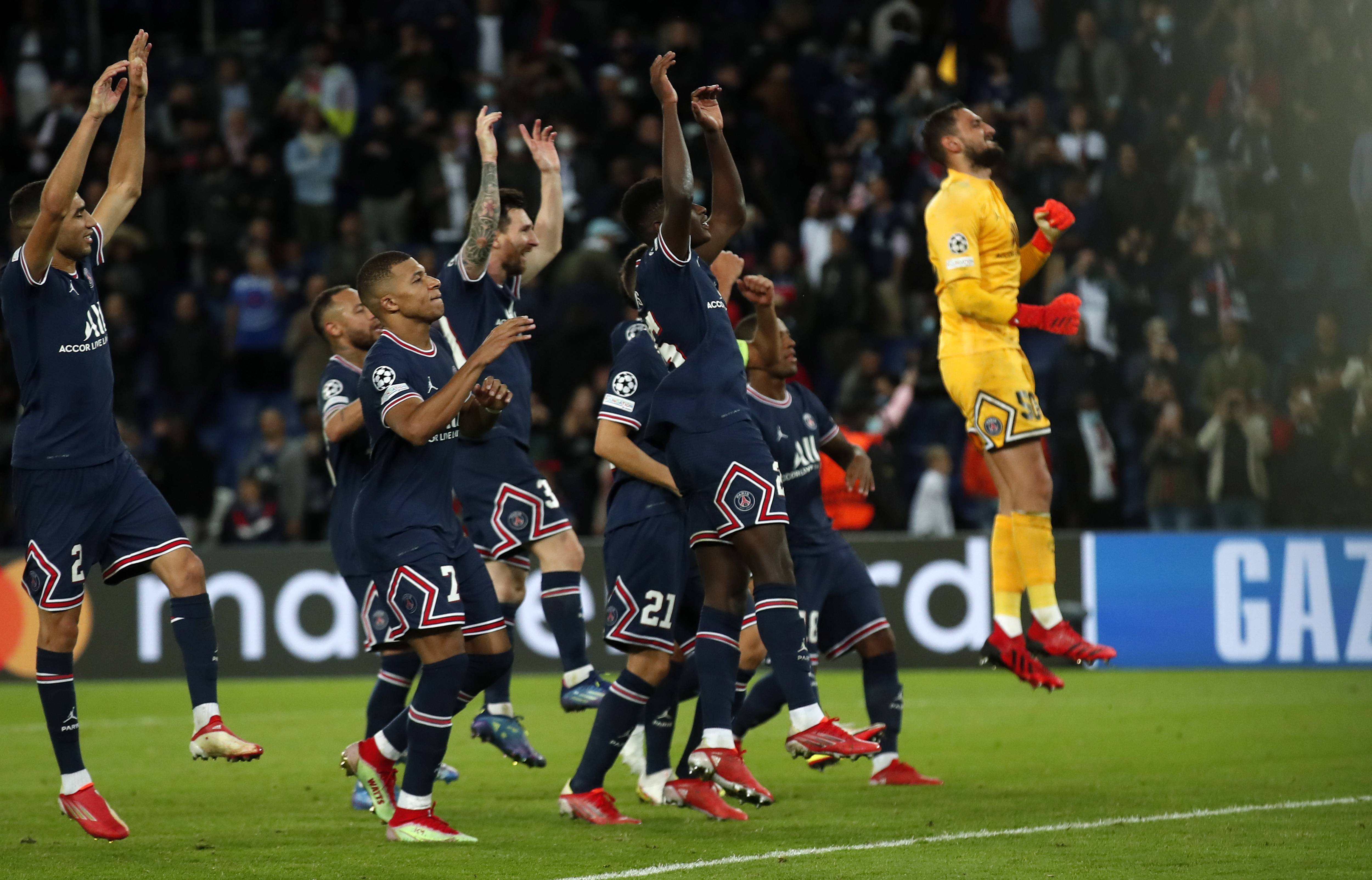 爱体育官方网站-欧冠赛场异常燃烧,各队斩获关键胜利-第1张图片-爱体育官方网站 爱体育官方网站-欧冠赛场异常燃烧,各队斩获关键胜利-第1张图片-爱体育官方网站