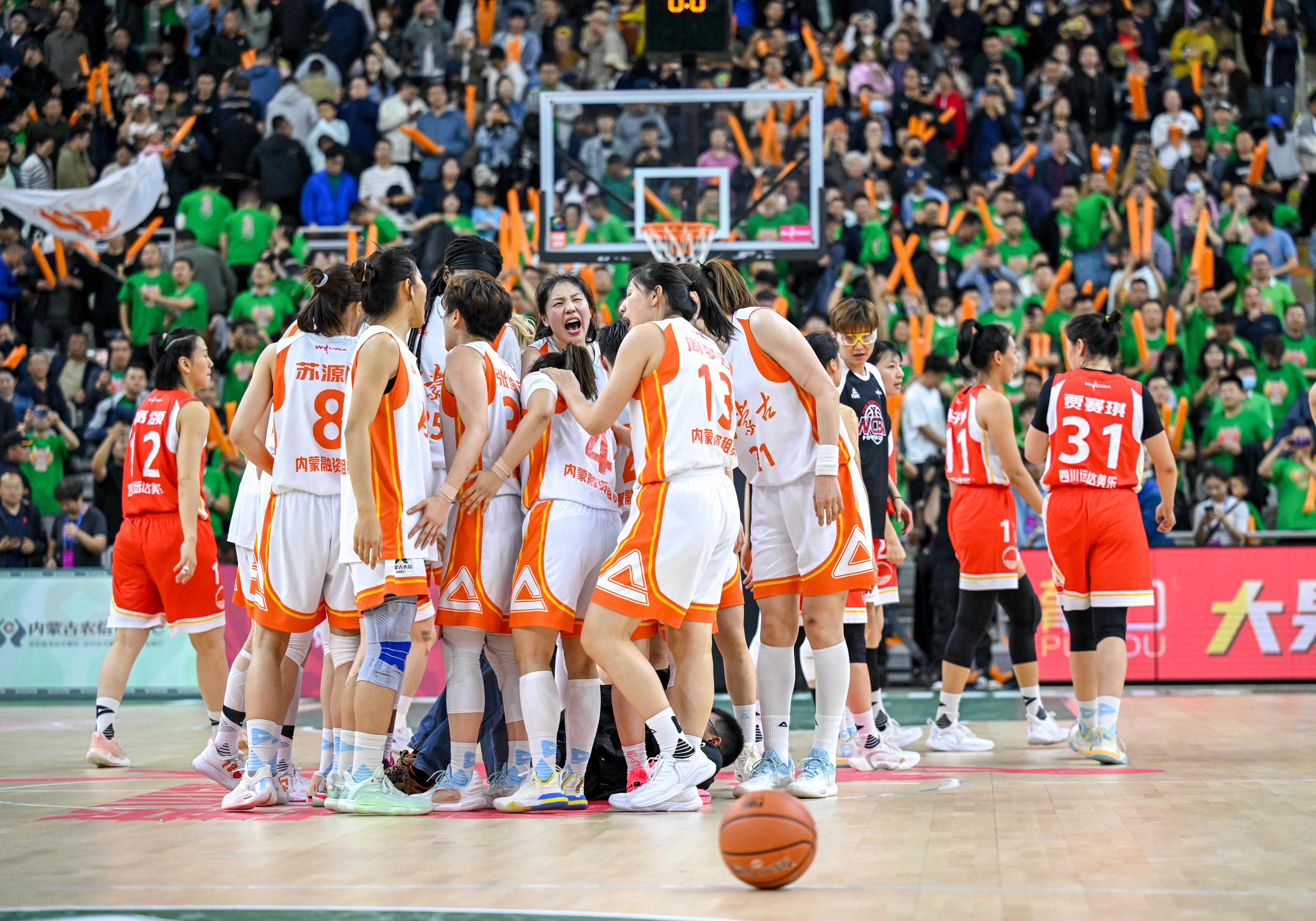 爱体育官方网站-青海联盟在比赛中助力球队获得胜利,实力不凡-第1张图片-爱体育官方网站 爱体育官方网站-青海联盟在比赛中助力球队获得胜利,实力不凡-第1张图片-爱体育官方网站