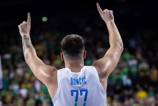 爱体育官网-克罗地亚队主场战平斯洛文尼亚,丢掉关键分-第2张图片-爱体育官方网站 爱体育官网-克罗地亚队主场战平斯洛文尼亚,丢掉关键分-第2张图片-爱体育官方网站