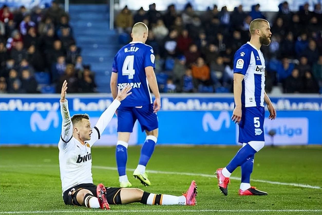 爱体育-南特客场战平梅斯,尽力防守寻求更多进攻机会-第2张图片-爱体育官方网站 爱体育-南特客场战平梅斯,尽力防守寻求更多进攻机会-第2张图片-爱体育官方网站