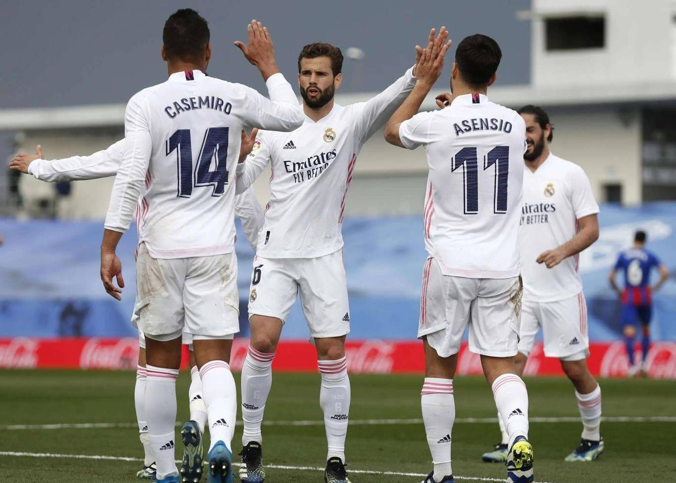 爱体育-多特蒙德助力巴伐利亚红盘尼西林登陆联赛领先位置-第1张图片-爱体育官方网站 爱体育-多特蒙德助力巴伐利亚红盘尼西林登陆联赛领先位置-第1张图片-爱体育官方网站