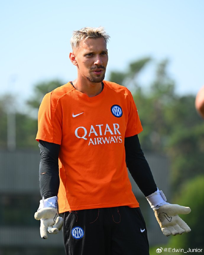 爱体育官方网站-萨索洛赢得一场精彩胜利,展现出团队实力-第2张图片-爱体育官方网站 爱体育官方网站-萨索洛赢得一场精彩胜利,展现出团队实力-第2张图片-爱体育官方网站