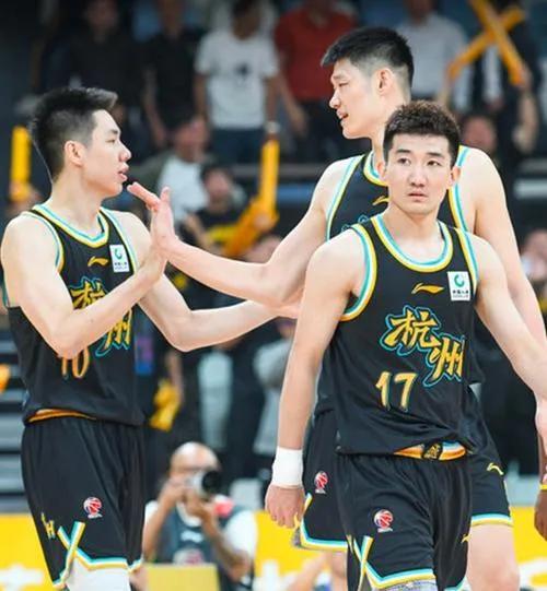 爱体育官方网站-热血激战,豪情满怀:欧洲预选赛场面激动人心-第1张图片-爱体育官方网站 爱体育官方网站-热血激战,豪情满怀:欧洲预选赛场面激动人心-第1张图片-爱体育官方网站