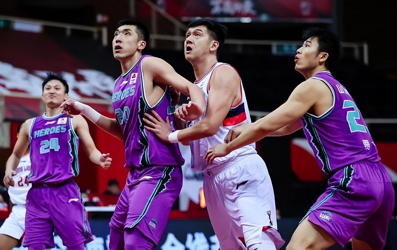 爱体育-内外并用,球队人员轮番上阵拉开分差-第2张图片-爱体育官方网站 爱体育-内外并用,球队人员轮番上阵拉开分差-第2张图片-爱体育官方网站