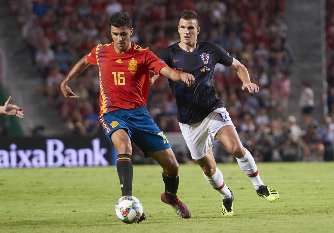 爱体育-西班牙队在欧国联比赛中表现抢眼,备受瞩目-第1张图片-爱体育官方网站 爱体育-西班牙队在欧国联比赛中表现抢眼,备受瞩目-第1张图片-爱体育官方网站