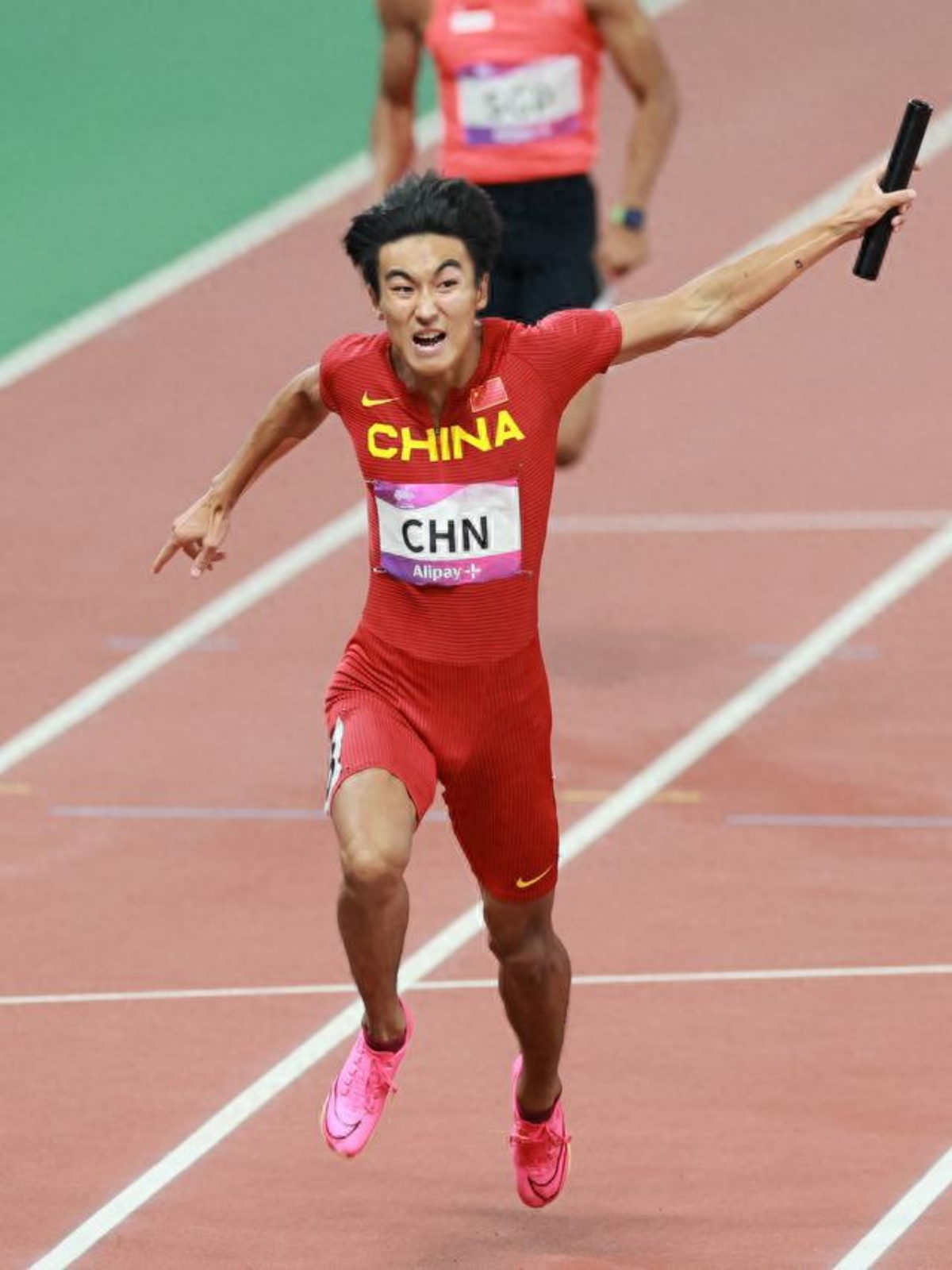 爱体育-田径选手百米冲刺,领先一筹漂亮夺金-第1张图片-爱体育官方网站 爱体育-田径选手百米冲刺,领先一筹漂亮夺金-第1张图片-爱体育官方网站