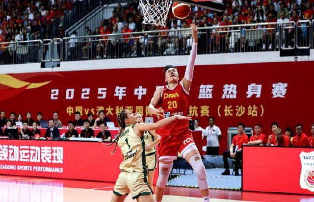 爱体育-热门球队在篮球联赛季后赛中硬碰硬-第1张图片-爱体育官方网站 爱体育-热门球队在篮球联赛季后赛中硬碰硬-第1张图片-爱体育官方网站