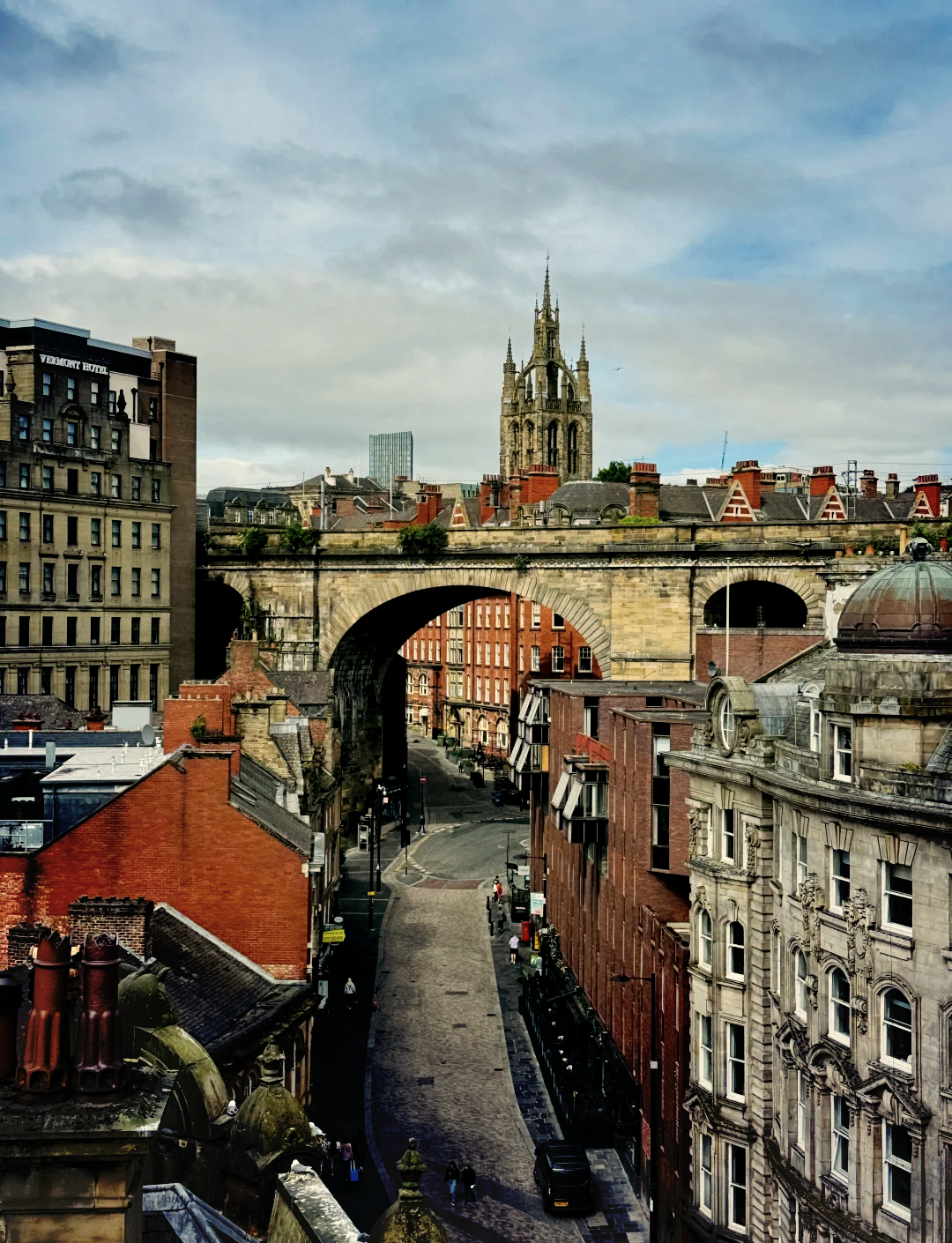 爱体育官方网站-纽卡斯尔联城市雄鹰展翅飞翔-第2张图片-爱体育官方网站 爱体育官方网站-纽卡斯尔联城市雄鹰展翅飞翔-第2张图片-爱体育官方网站