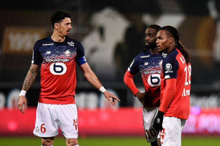 爱体育官方网站-里尔遭遇惨败,主场不敌尼斯-第2张图片-爱体育官方网站 爱体育官方网站-里尔遭遇惨败,主场不敌尼斯-第2张图片-爱体育官方网站