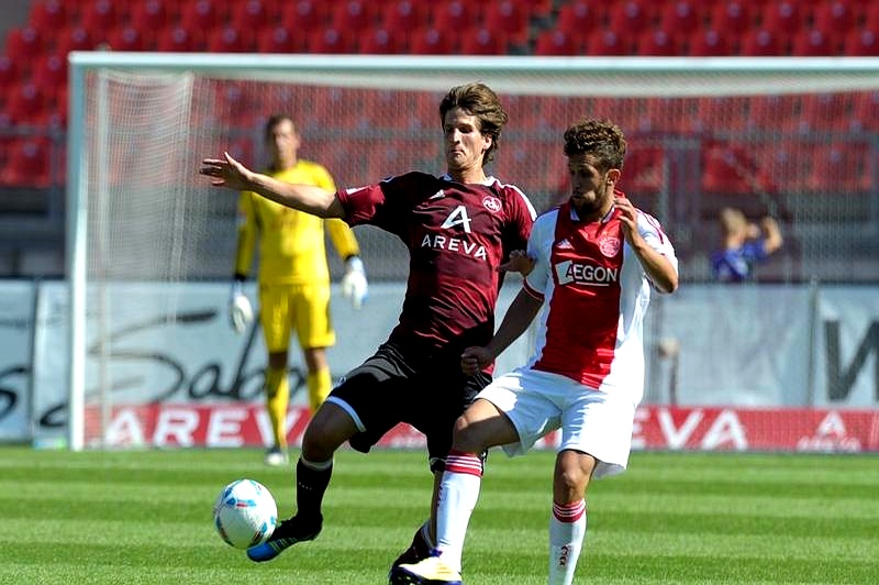 爱体育官方网站-汉堡球员合练积极度高,备战关键联赛战役-第2张图片-爱体育官方网站 爱体育官方网站-汉堡球员合练积极度高,备战关键联赛战役-第2张图片-爱体育官方网站