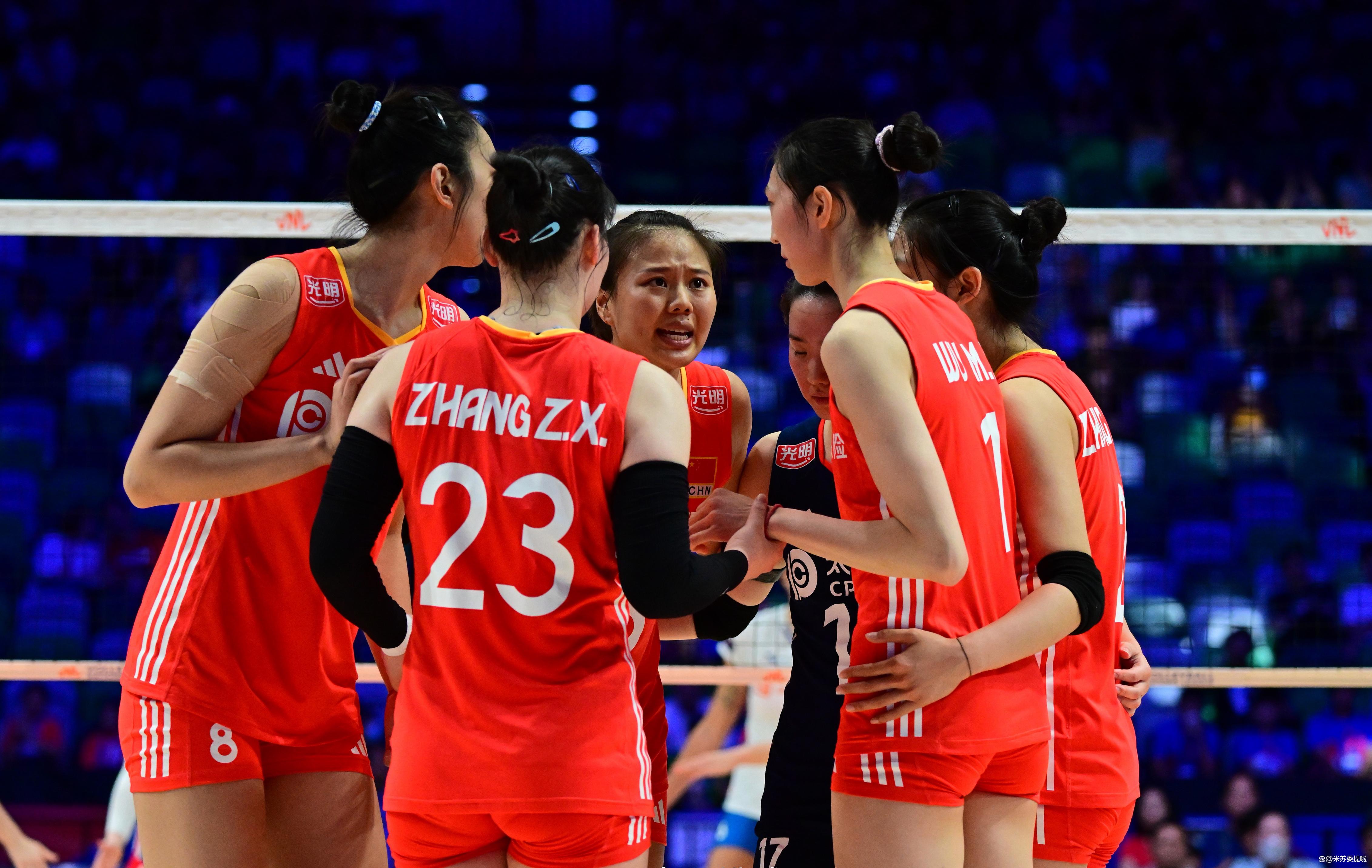 爱体育-排球女子中国队再次战胜对手,锁定半准决赛资格-第1张图片-爱体育官方网站 爱体育-排球女子中国队再次战胜对手,锁定半准决赛资格-第1张图片-爱体育官方网站