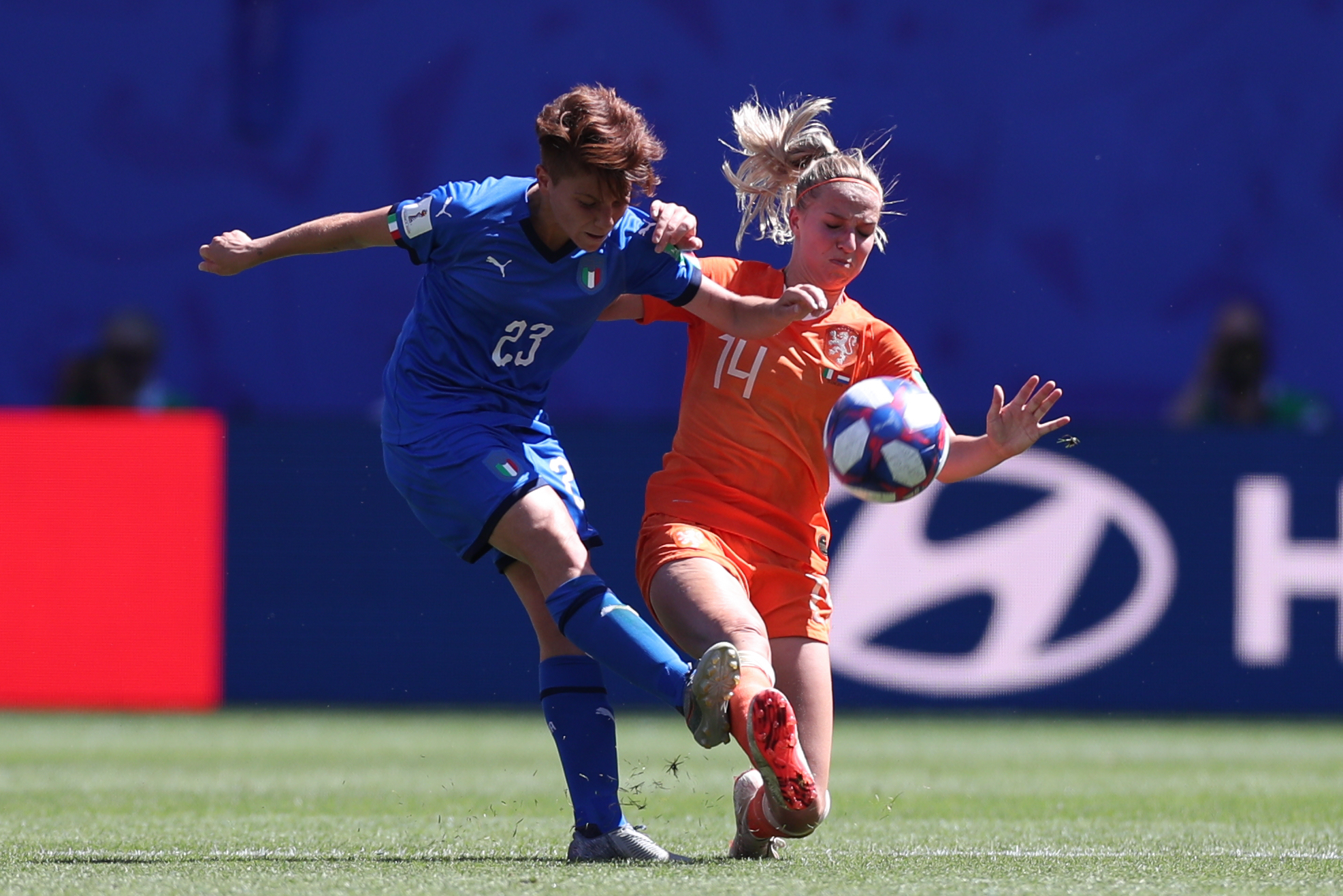 爱体育-瓦朗谢纳经理发飙，球员严阵以待迎战心急-第1张图片-爱体育官方网站