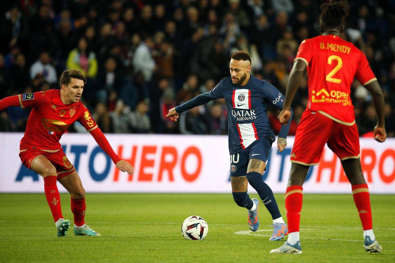 爱体育-尼姆主场胜昂热，提振士气拿下三分-第2张图片-爱体育官方网站